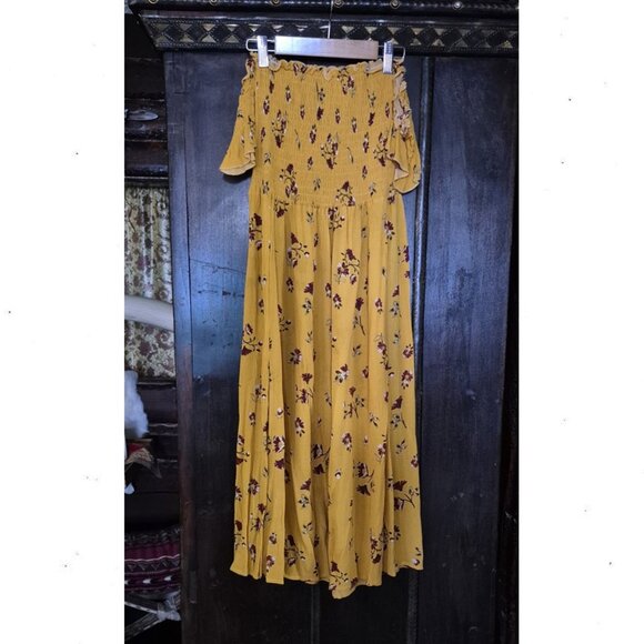 ZAFUL Smocked Slit Floral Off Shoulder Dress - Picture 2 of 8